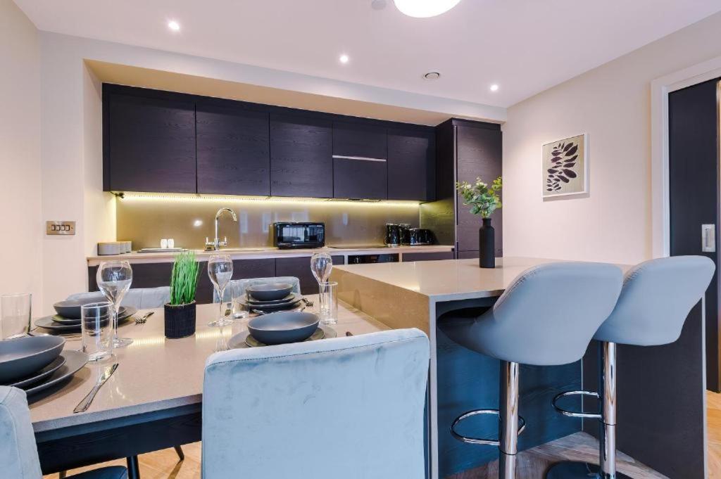 Exquisite Central York Abode Sleeps 6! מראה חיצוני תמונה